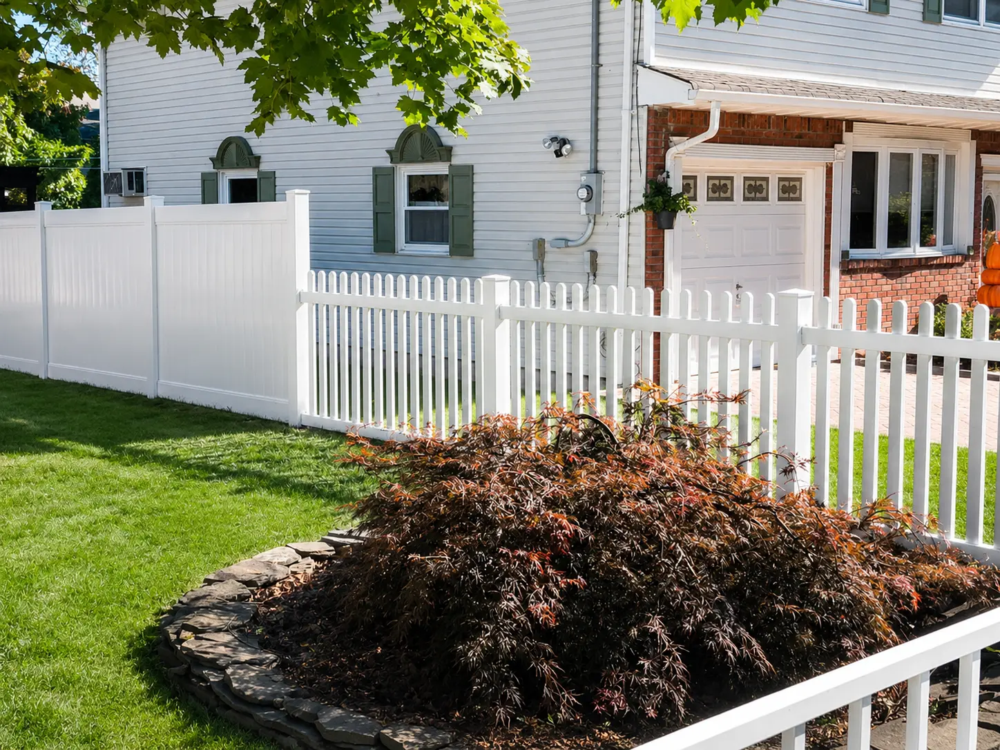 Custom Fencing installed by Fred's Fence